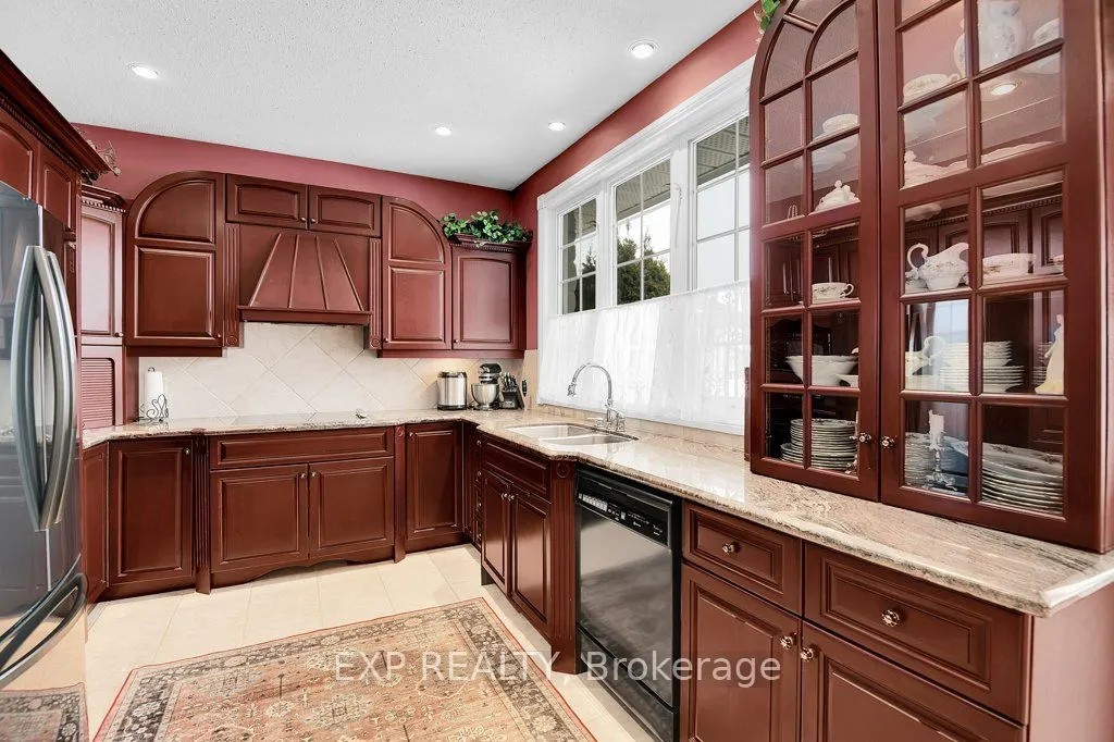 5544 Bridlewood Court