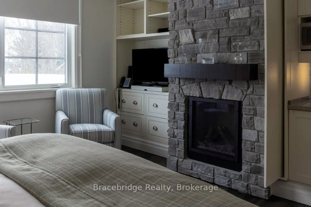 1869 Muskoka 118 Road W, #L207 B1 or B2