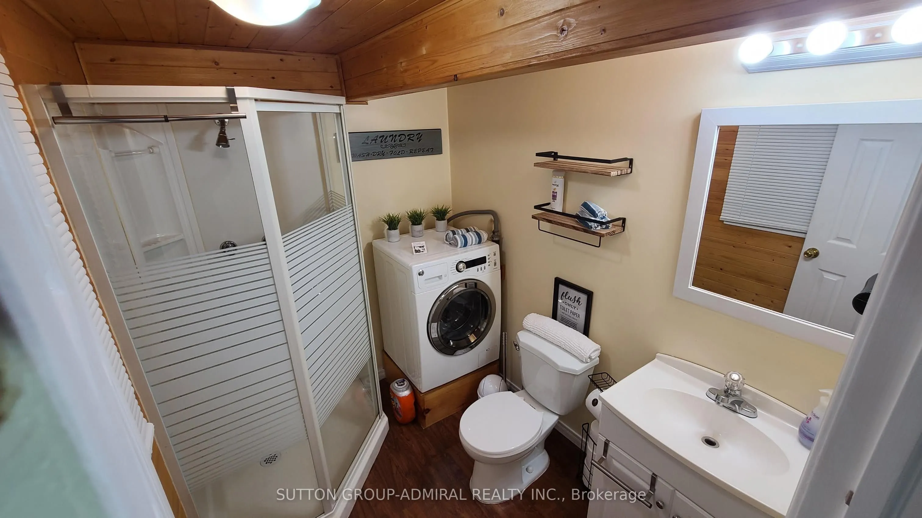 1047 Colony Trail
