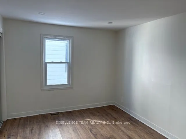69-73 Leonia Street W