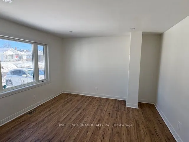 69-73 Leonia Street W