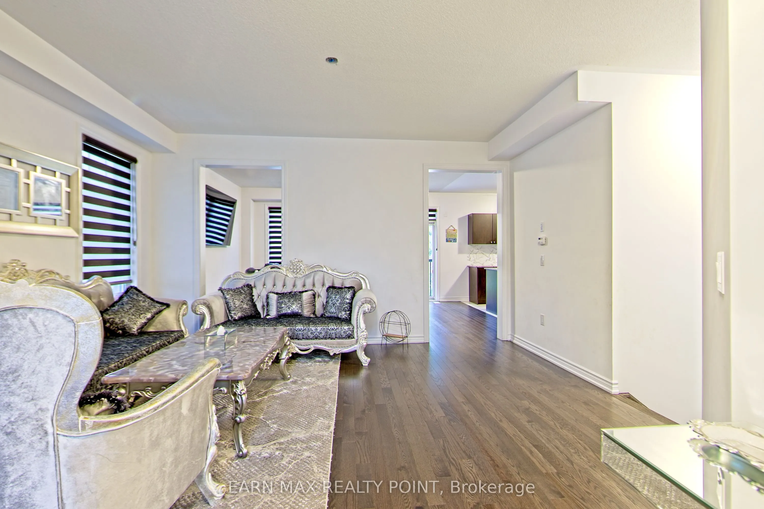 2 Aitchison Avenue