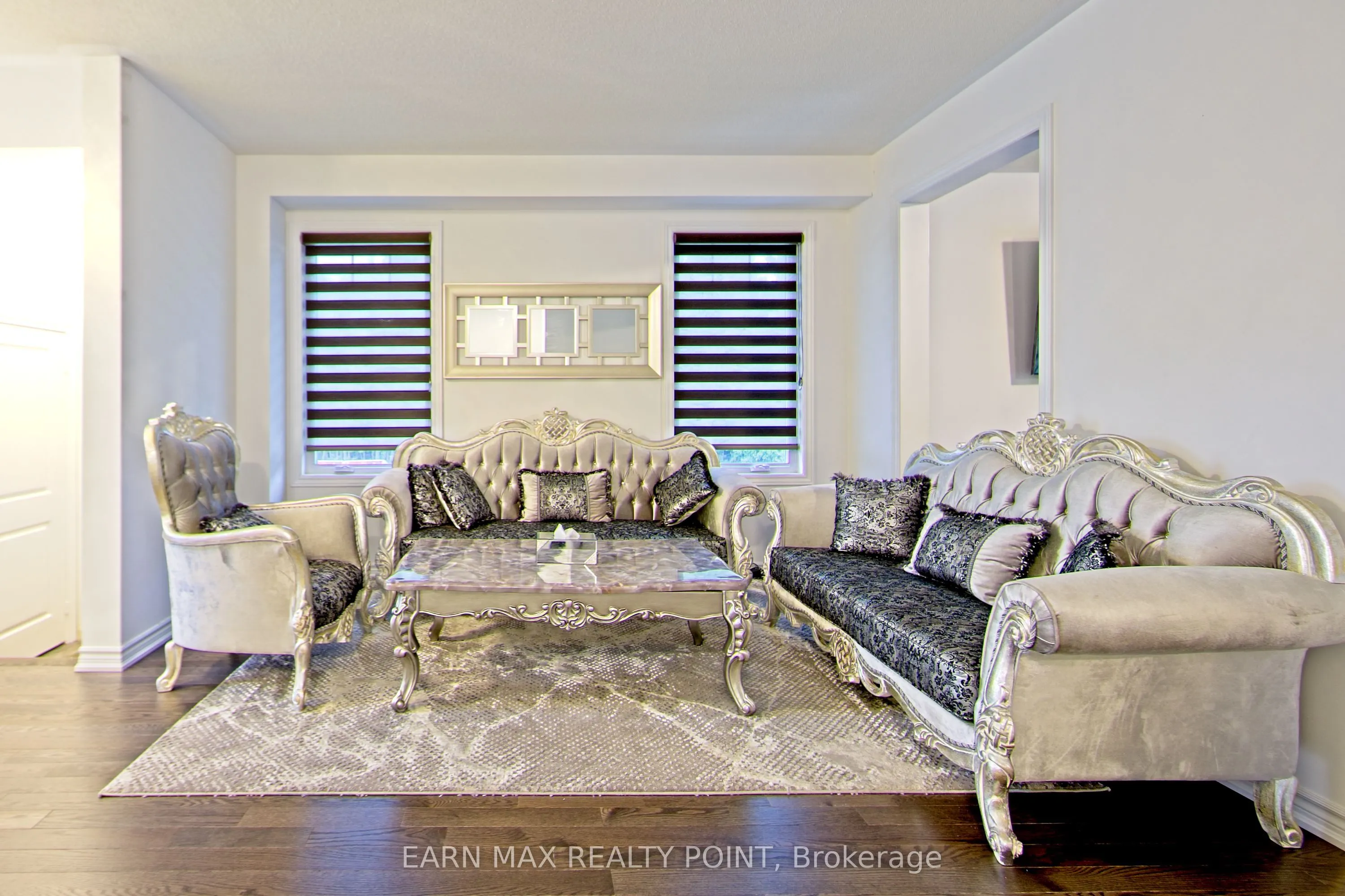 2 Aitchison Avenue