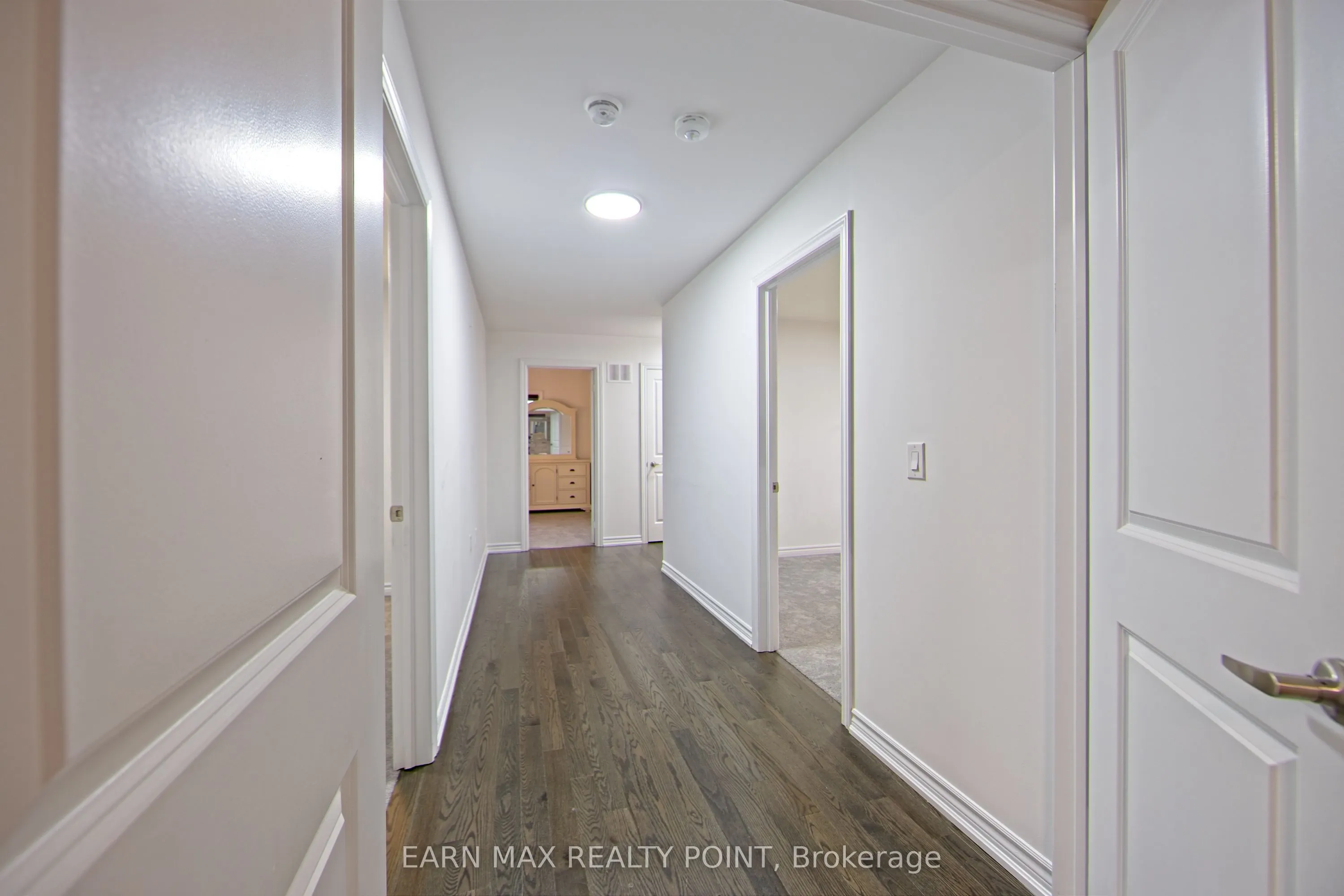 2 Aitchison Avenue