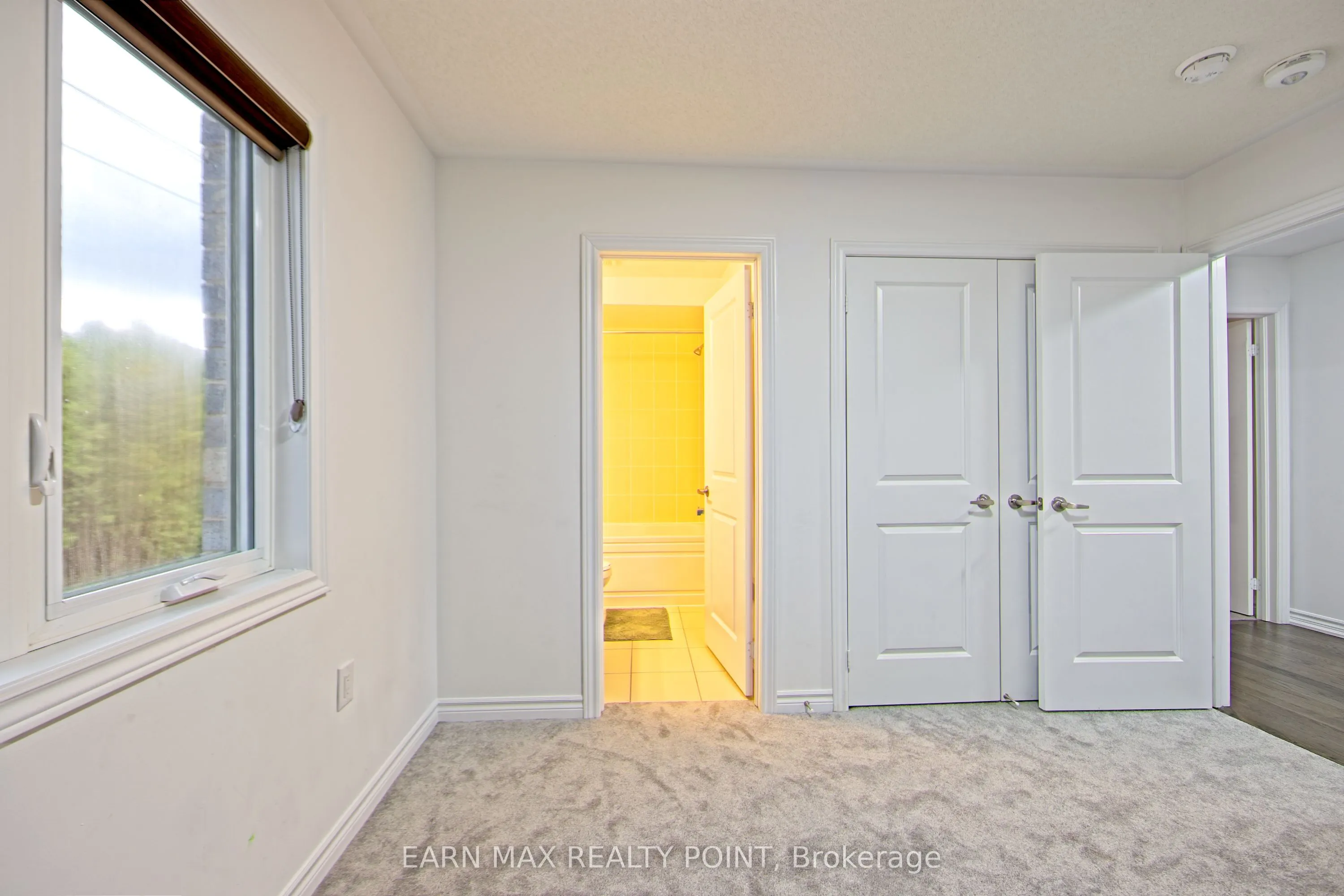 2 Aitchison Avenue