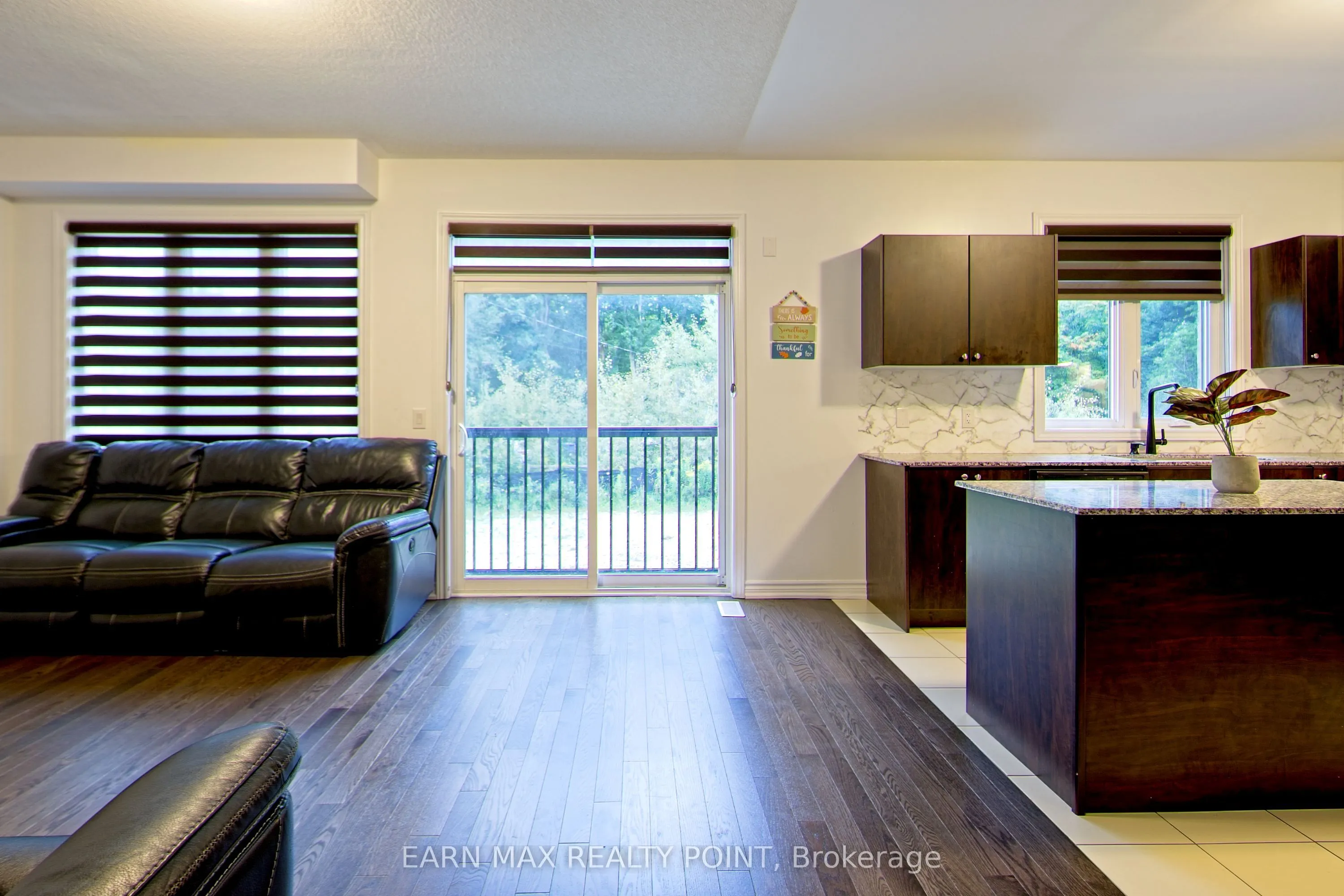 2 Aitchison Avenue
