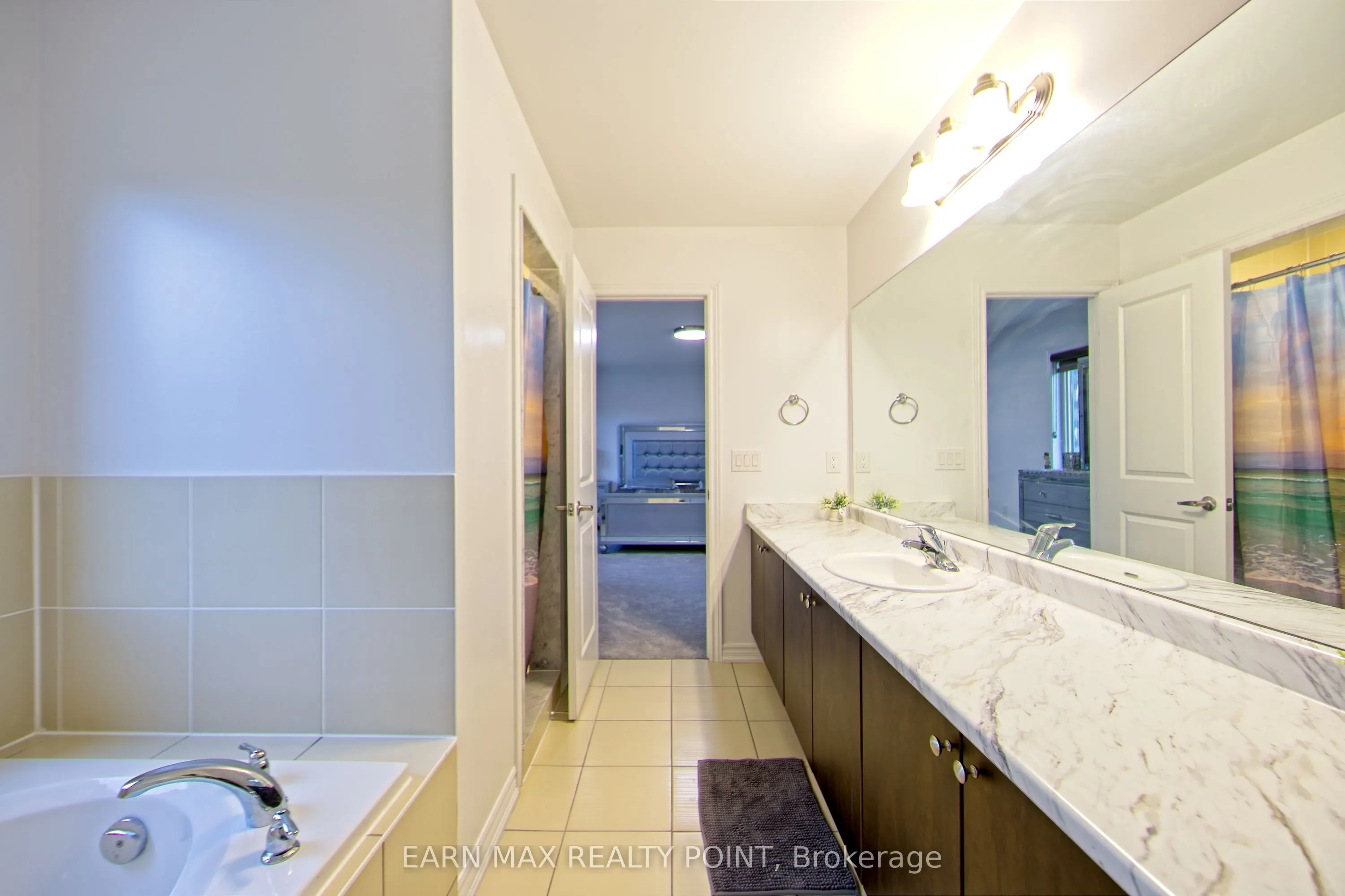 2 Aitchison Avenue