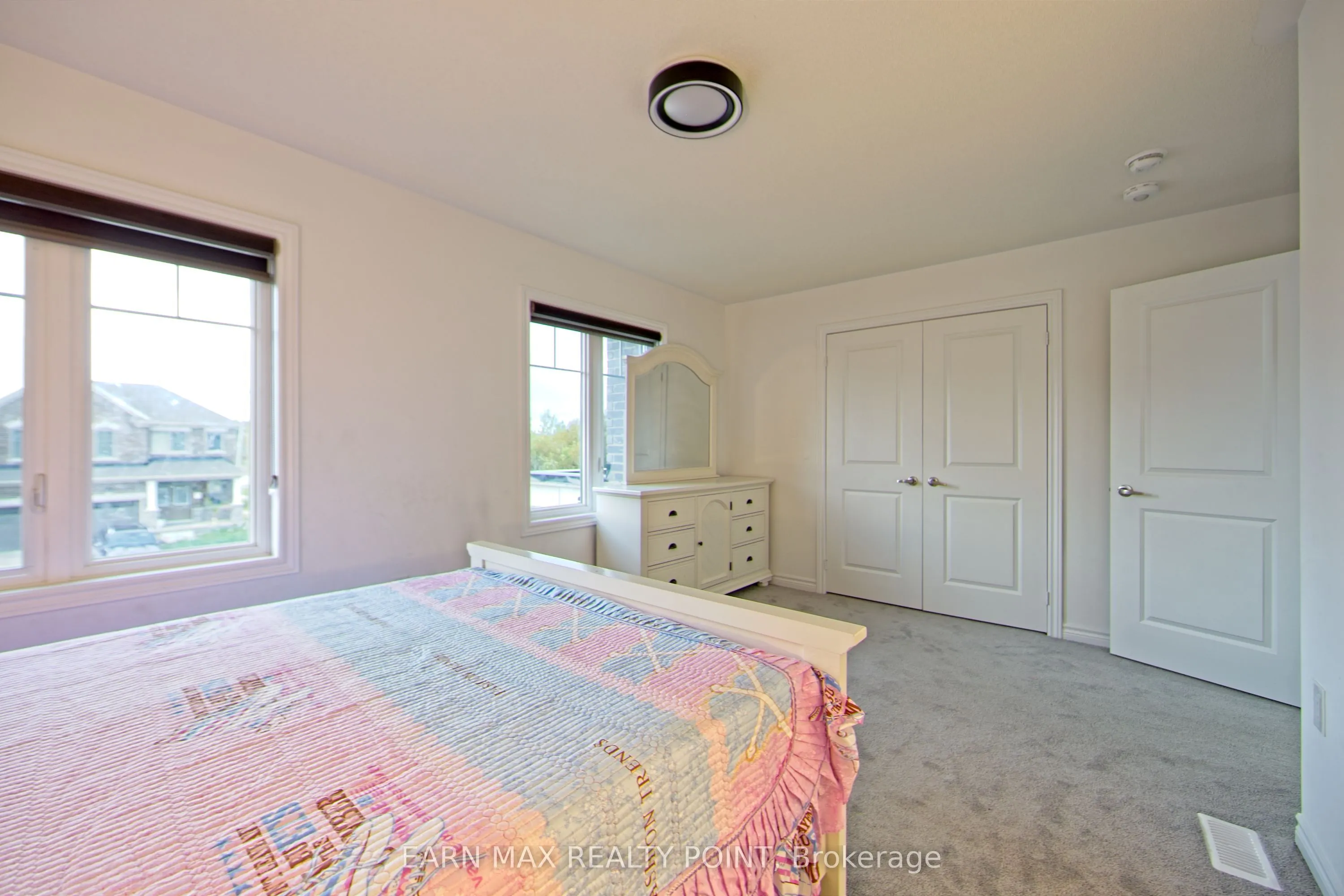2 Aitchison Avenue