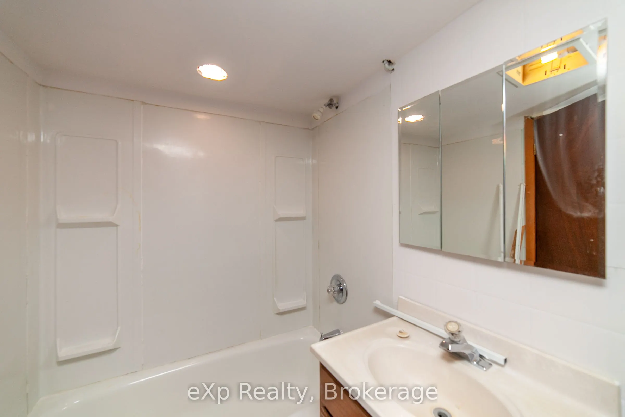 138268 Grey Road 112