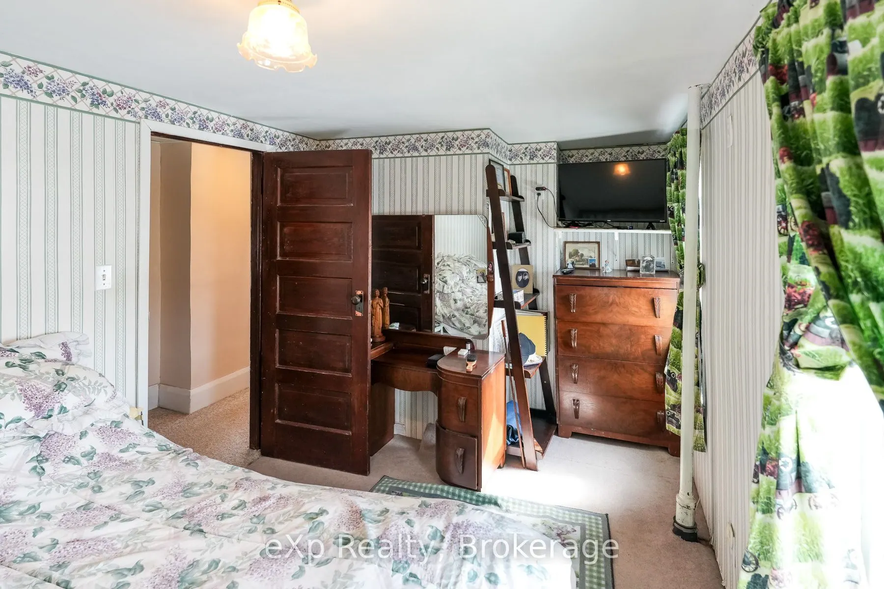 138268 Grey Road 112