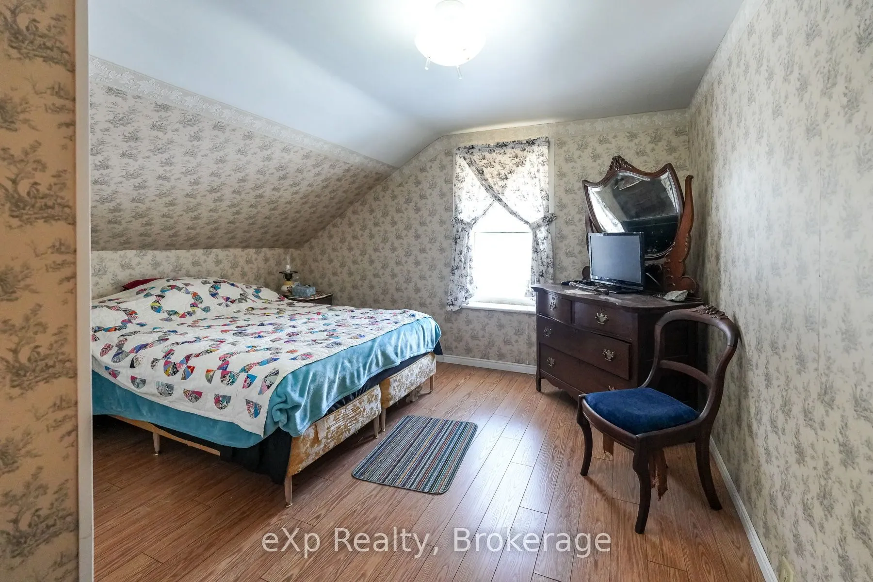 138268 Grey Road 112