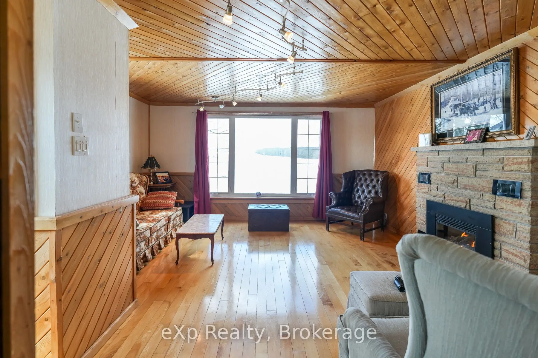 138268 Grey Road 112