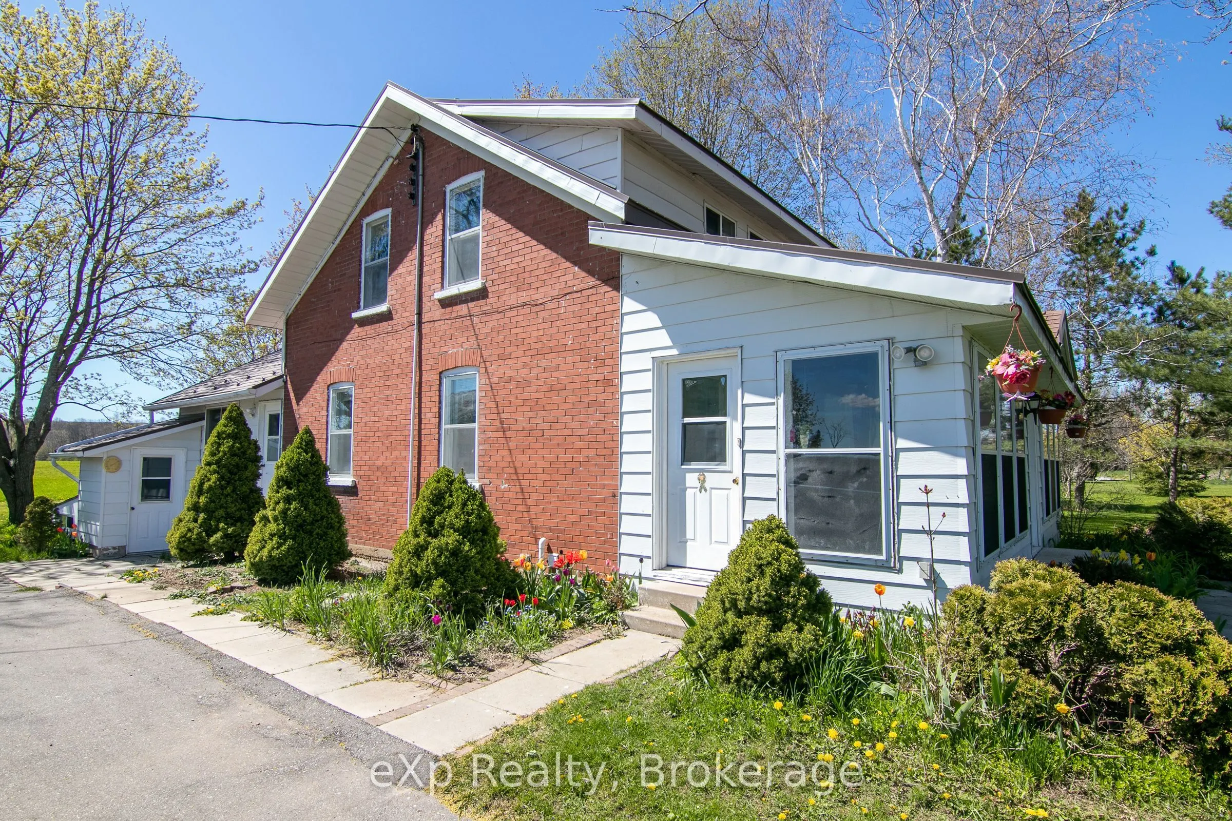 138268 Grey Road 112