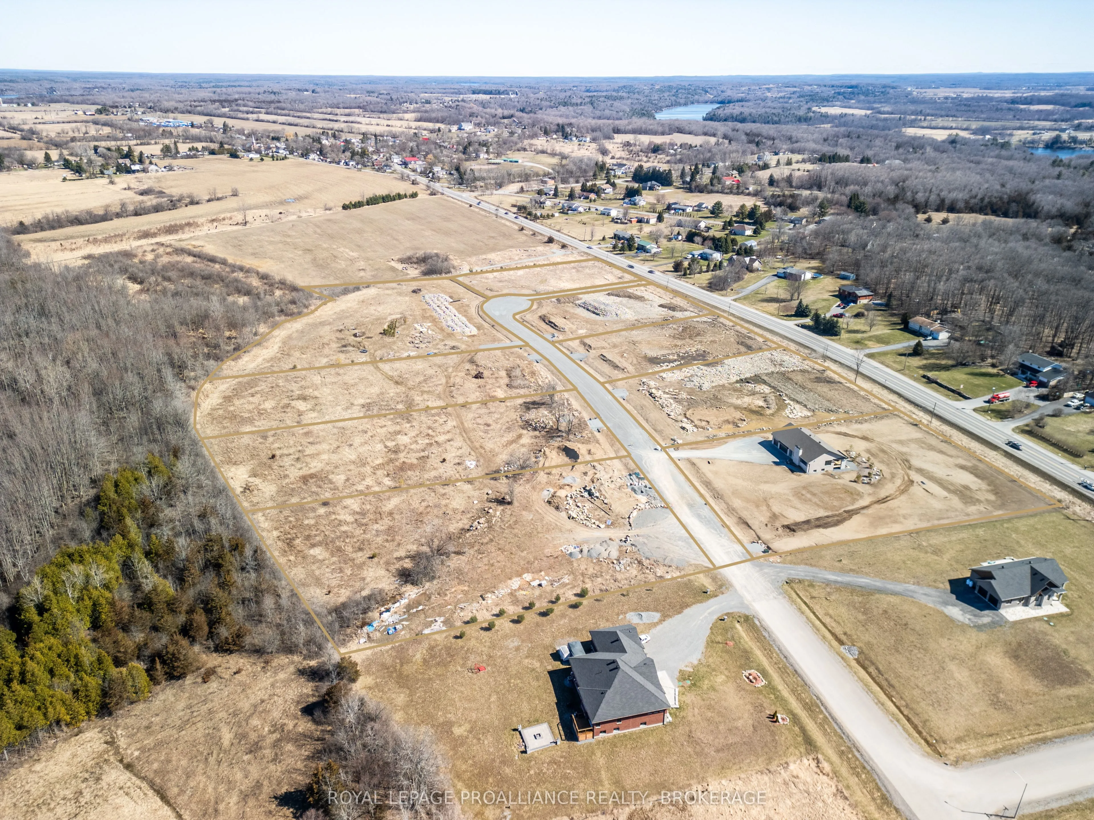 186 SUMMERSIDE Drive