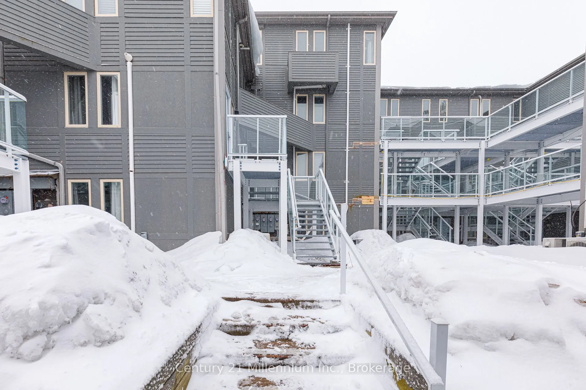 107 Ann Heggtveit Drive, #212