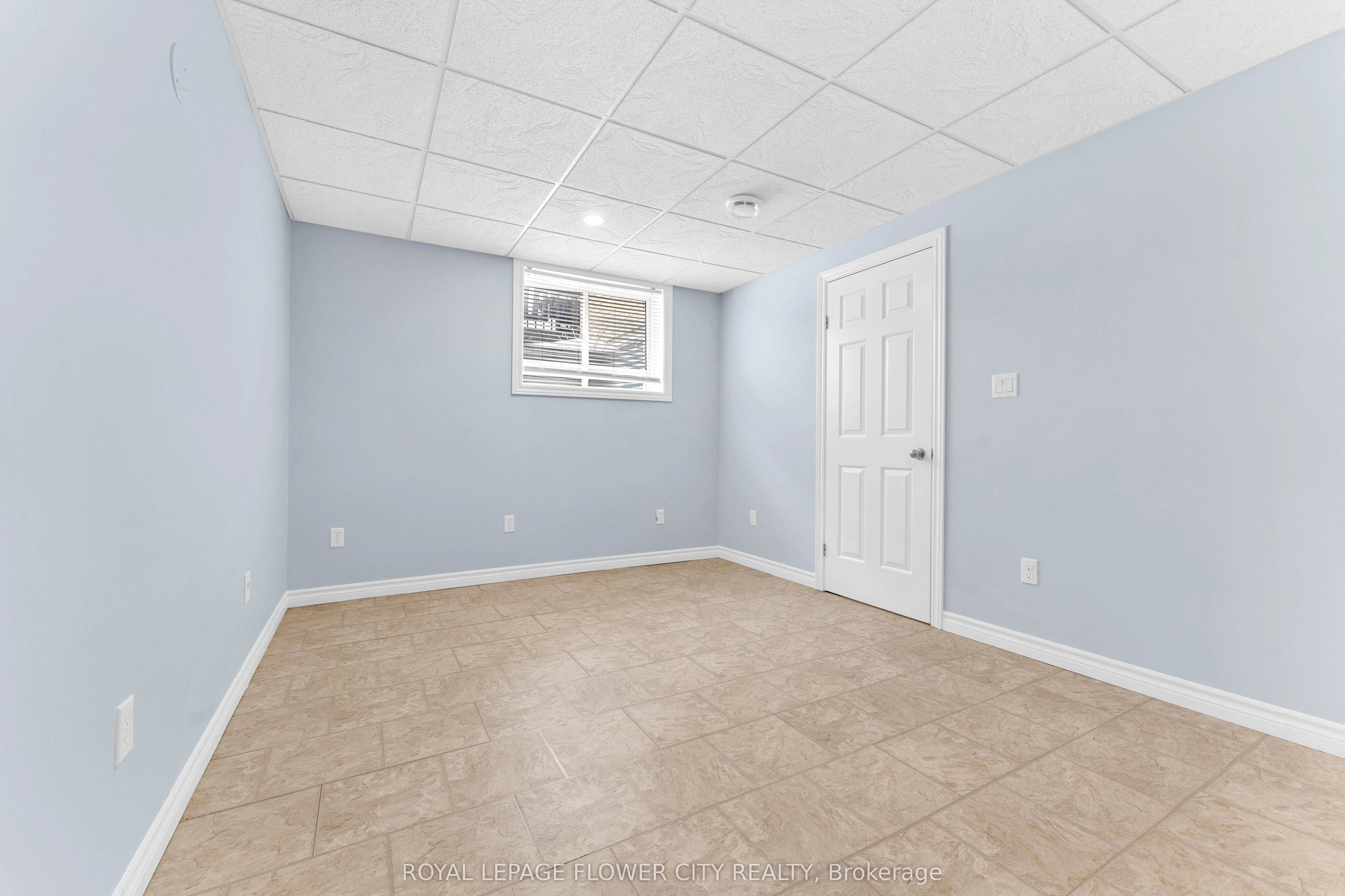 724 Garden Court