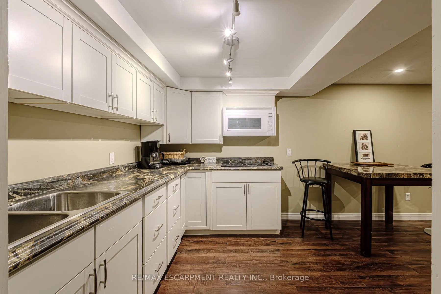 106 Rushdale Drive