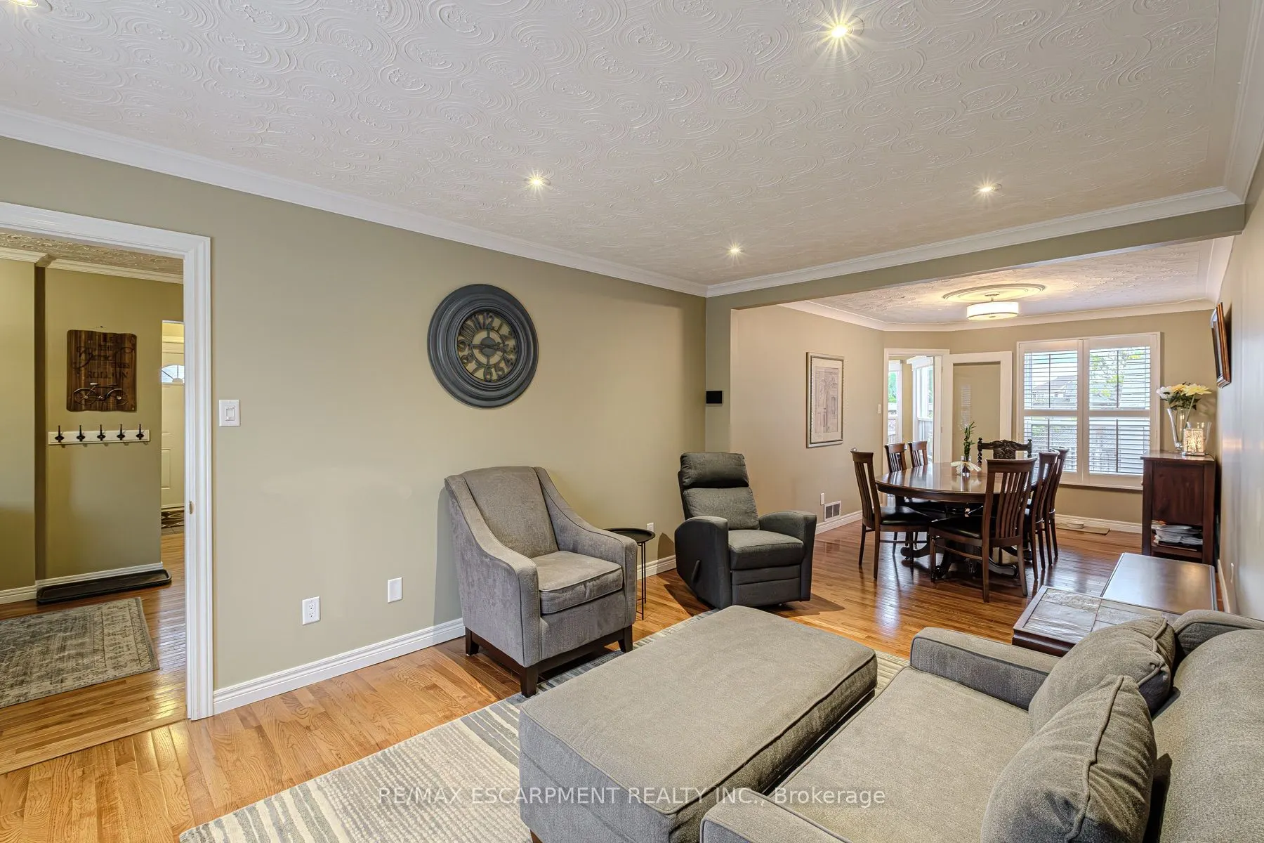 106 Rushdale Drive