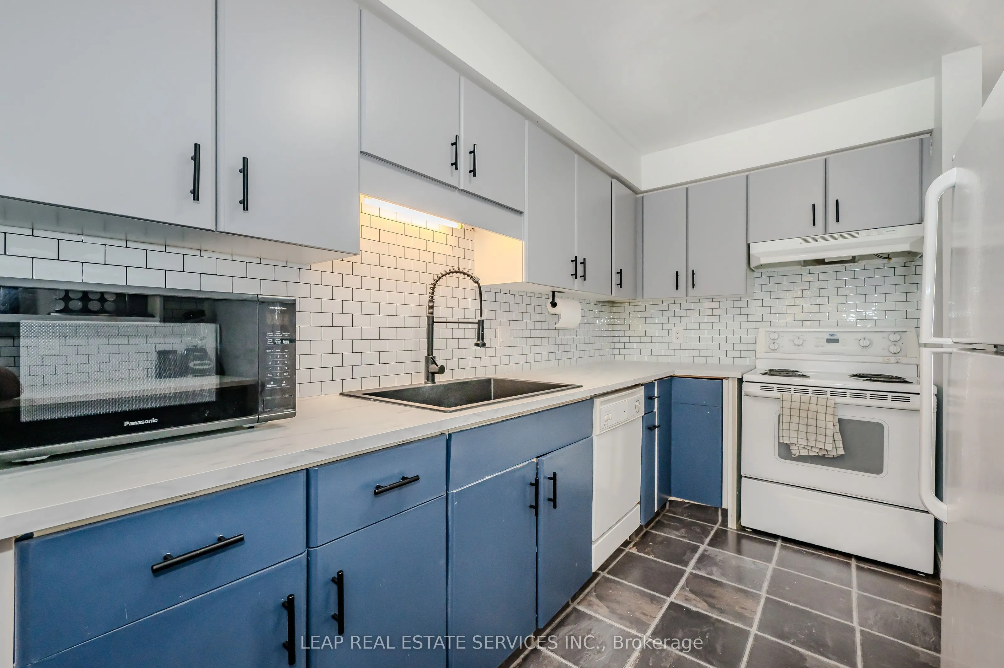 365 Bennington Gate, #13