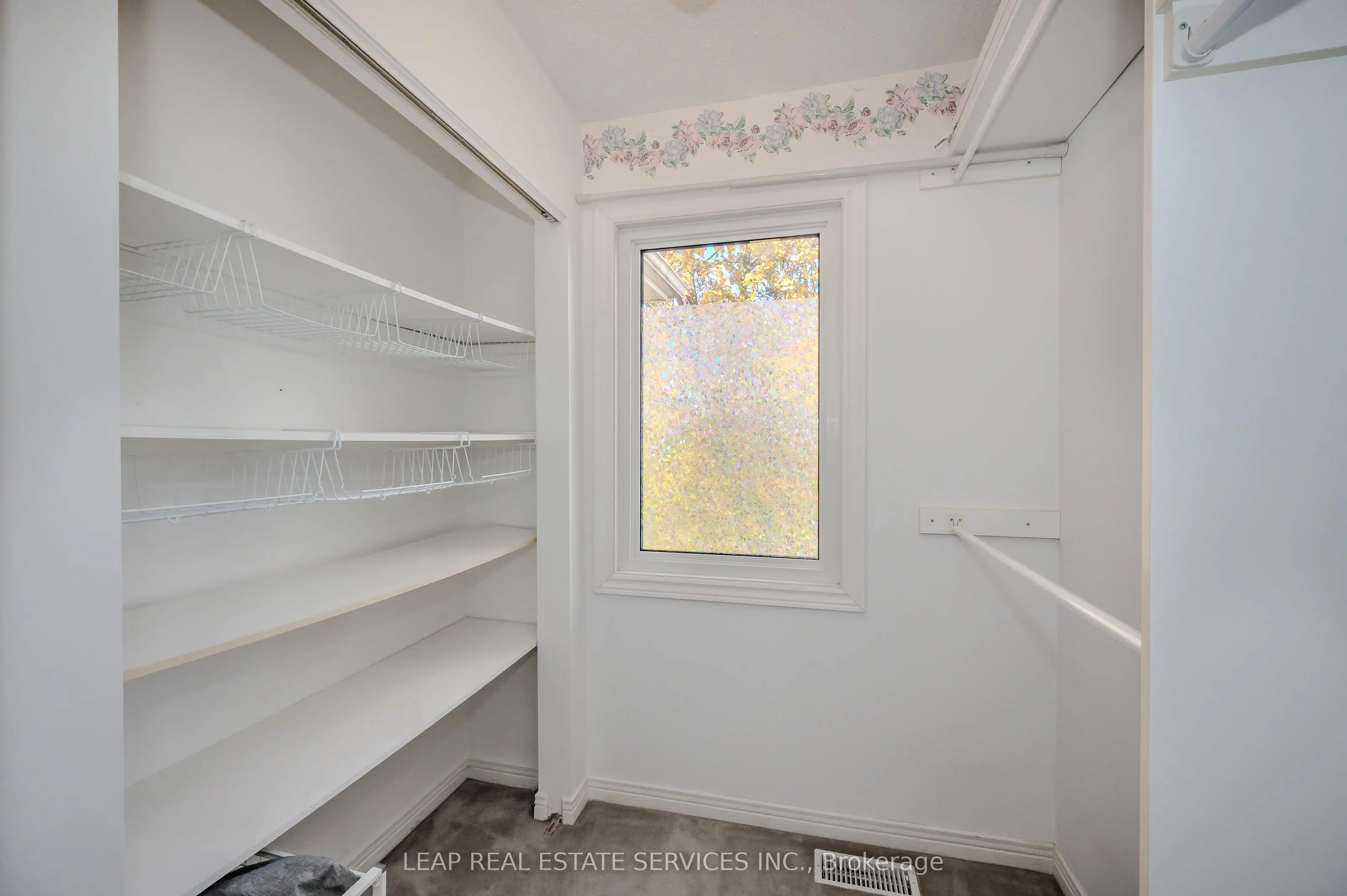 365 Bennington Gate, #13