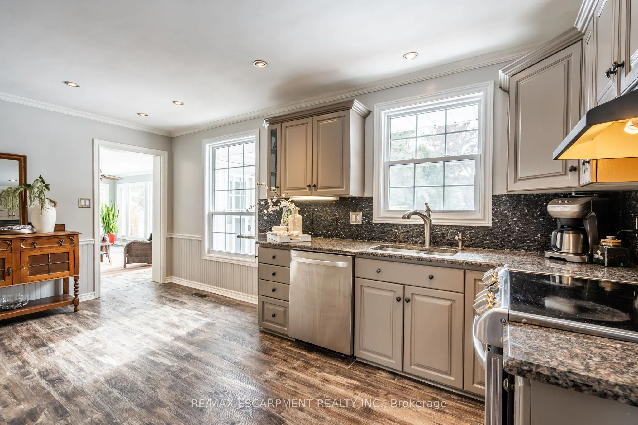 1 Acredale Drive