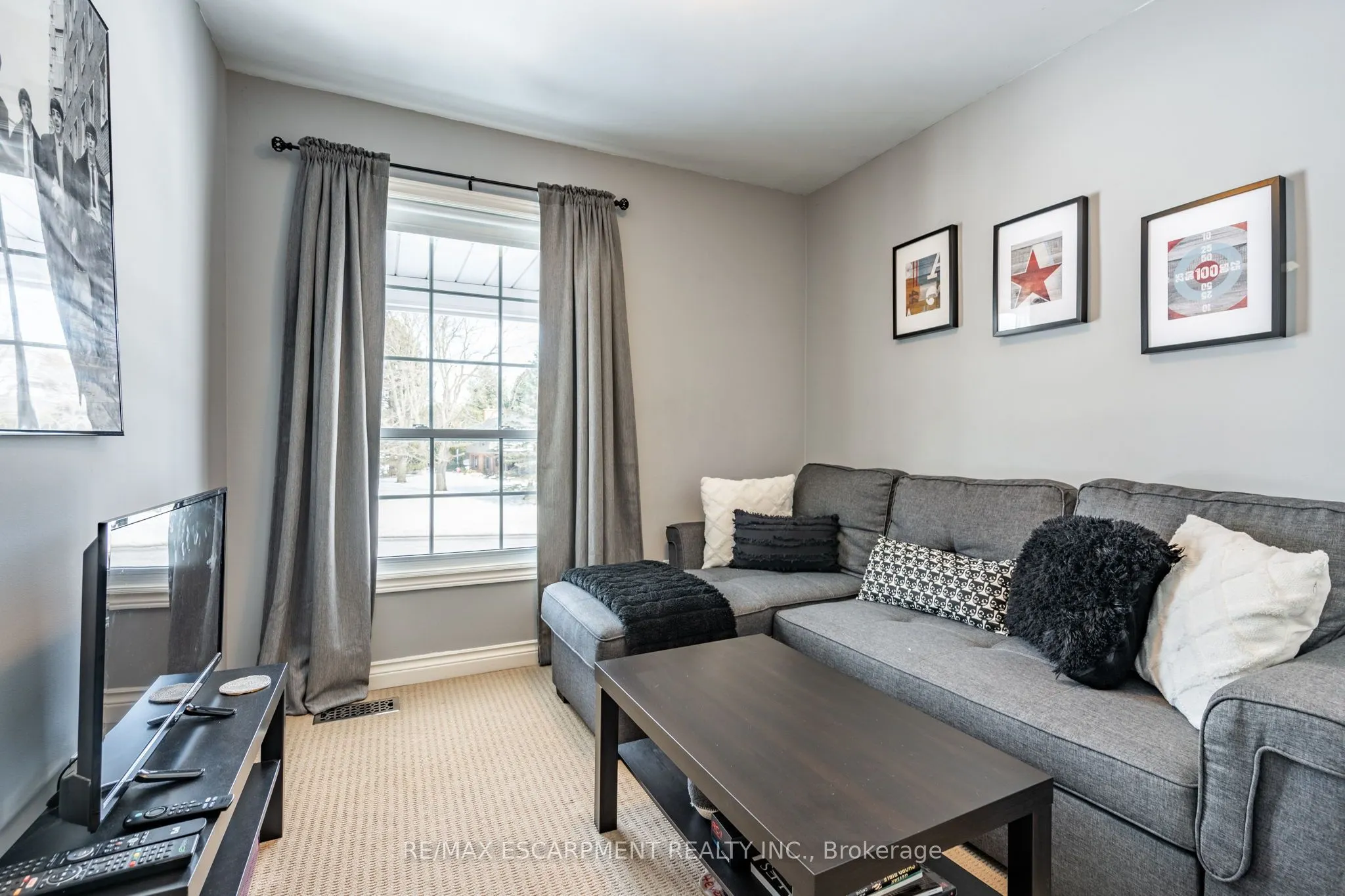 1 Acredale Drive