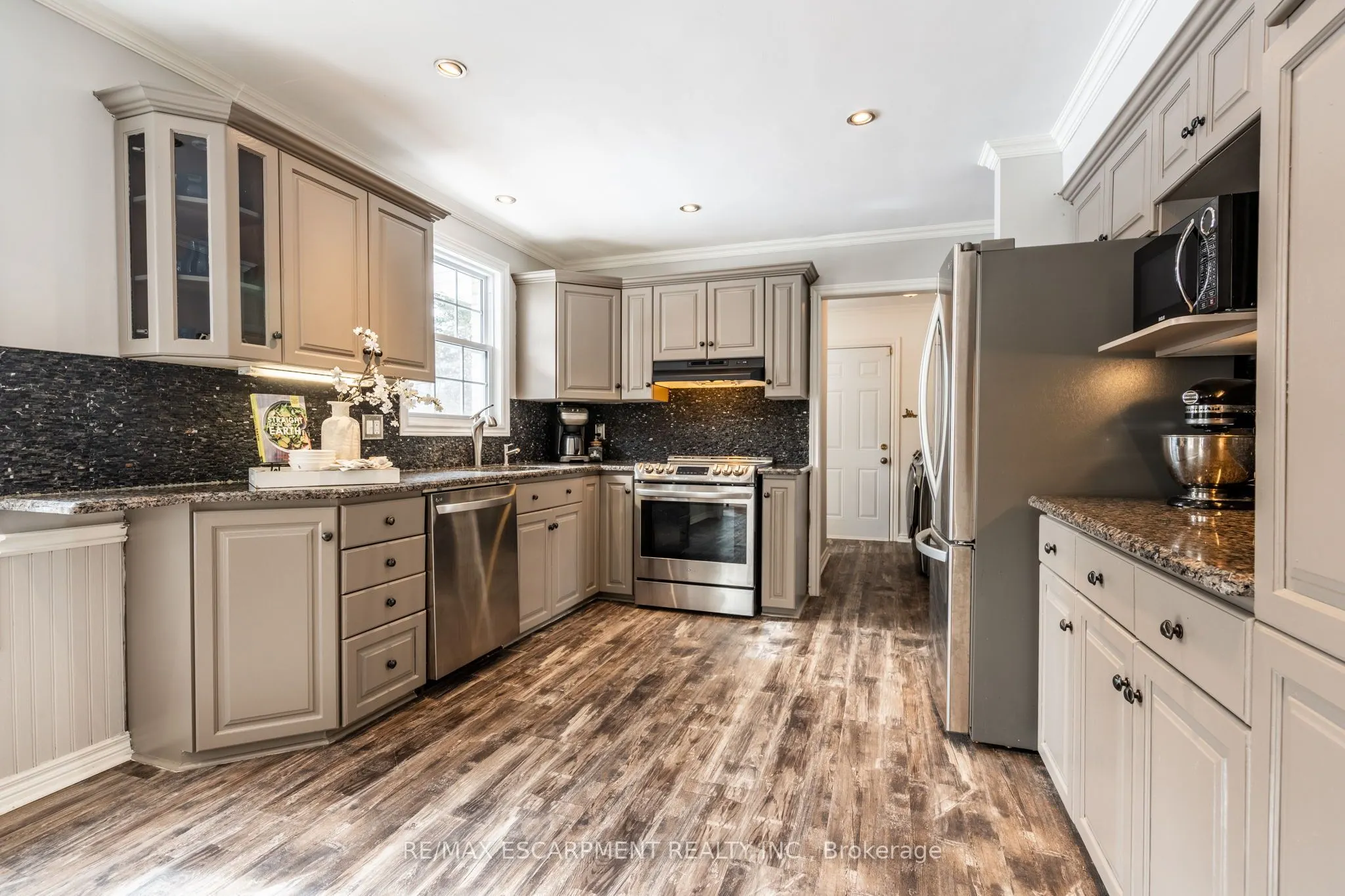 1 Acredale Drive