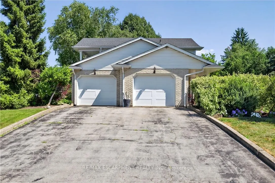 1 Acredale Drive