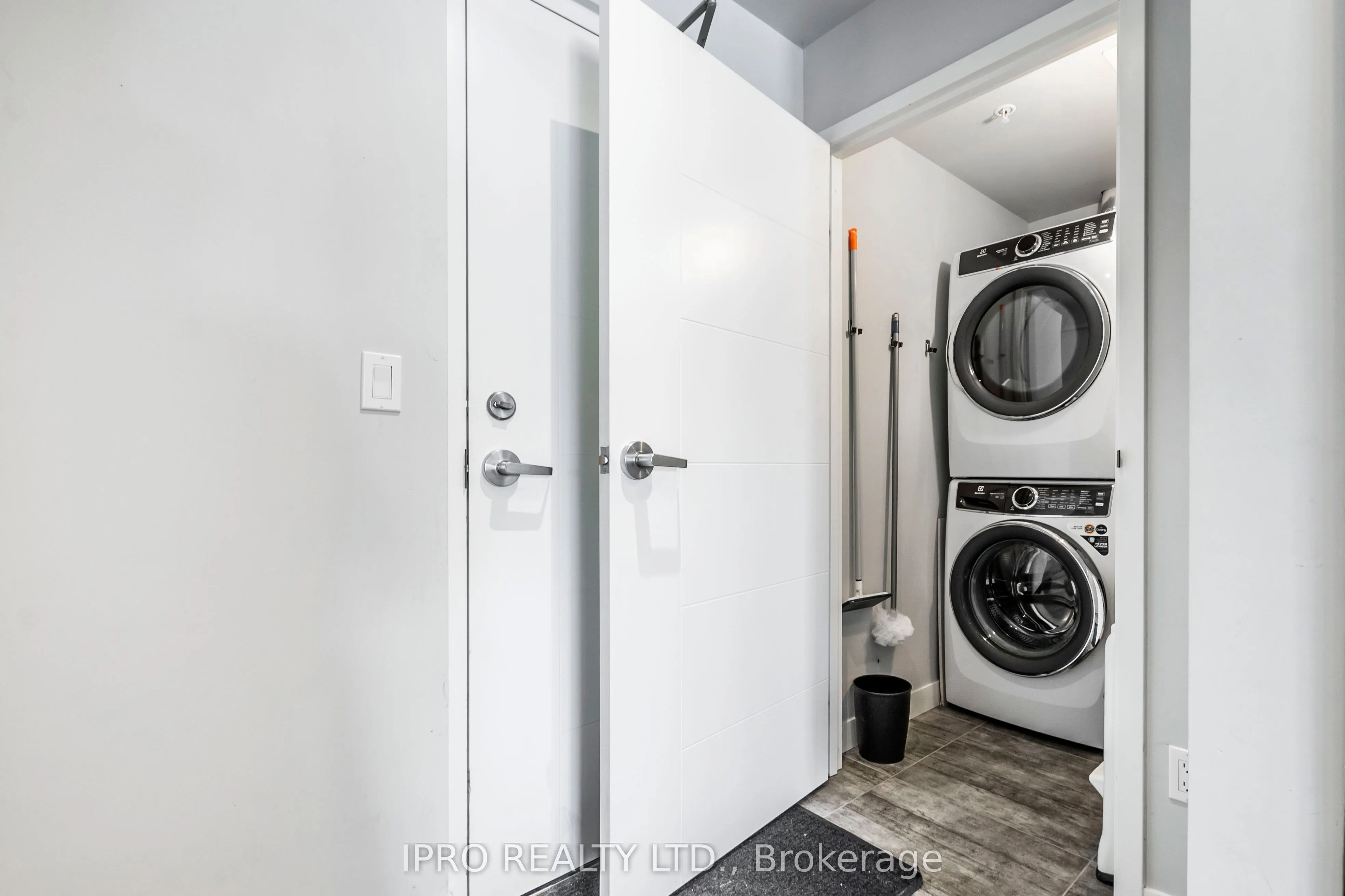62 Balsam Street, #H205