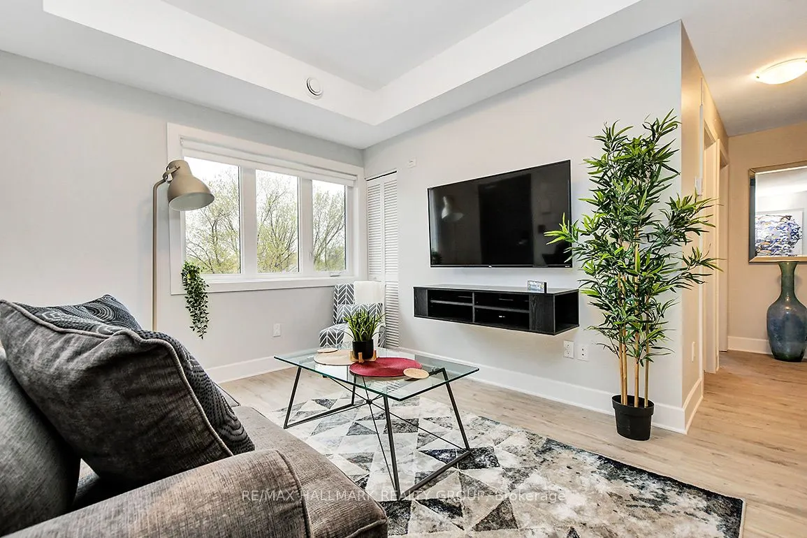 12 JOLLIET Avenue