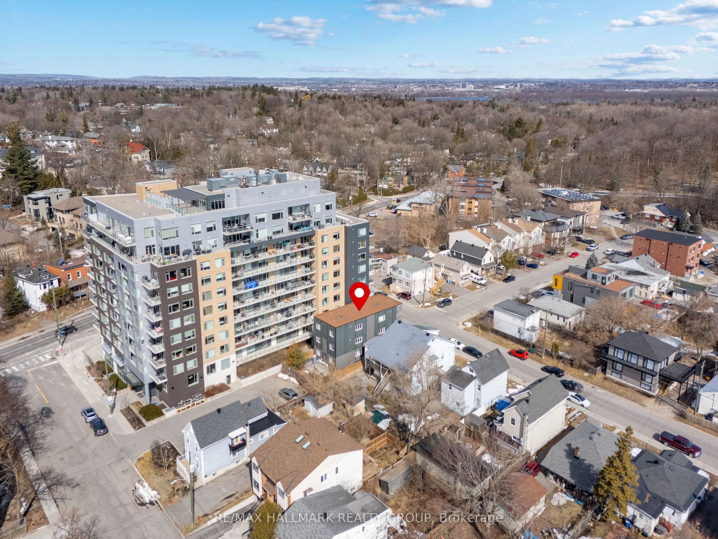 12 JOLLIET Avenue
