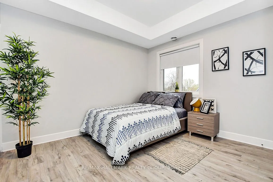 12 JOLLIET Avenue
