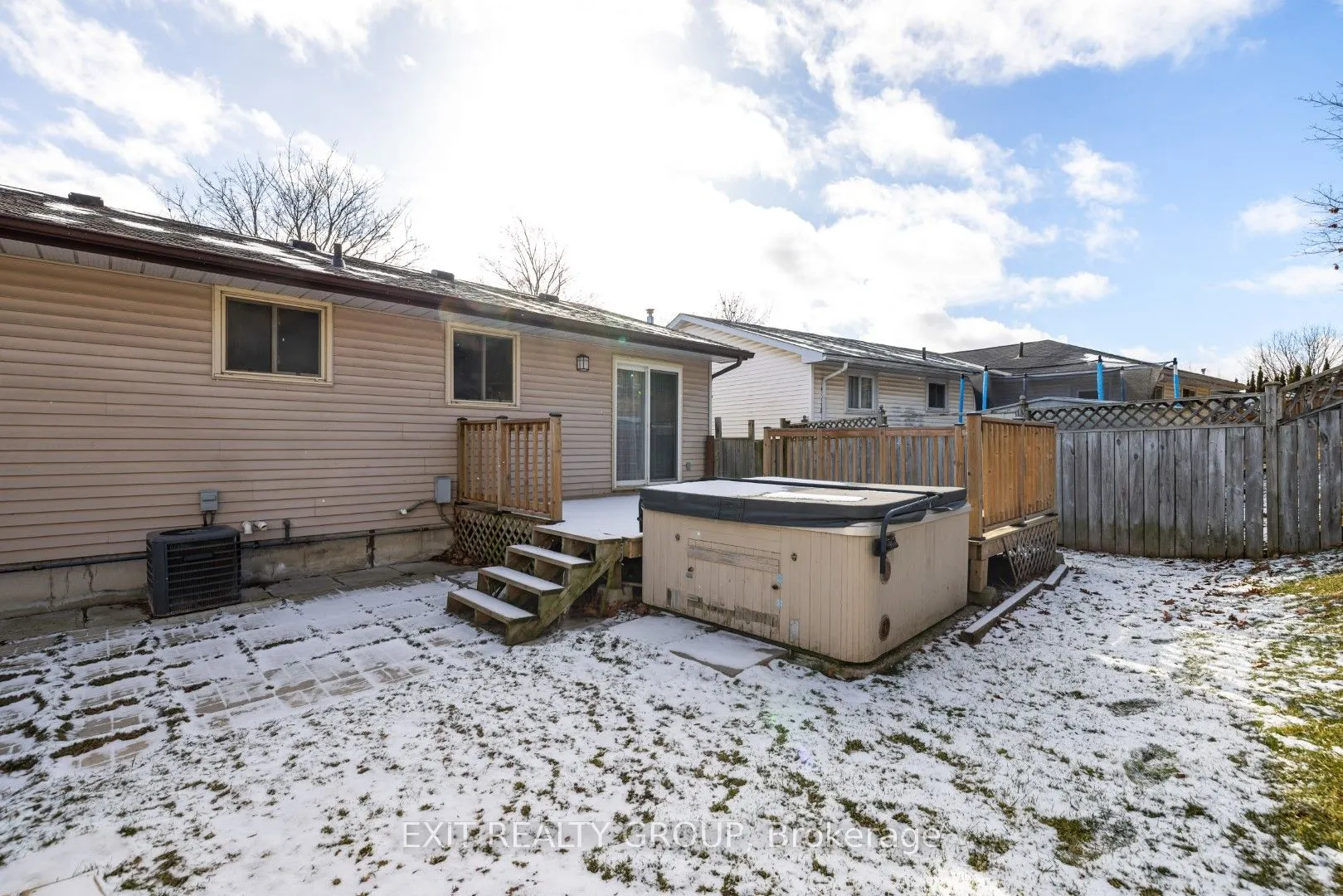 44 Van Alstine Drive