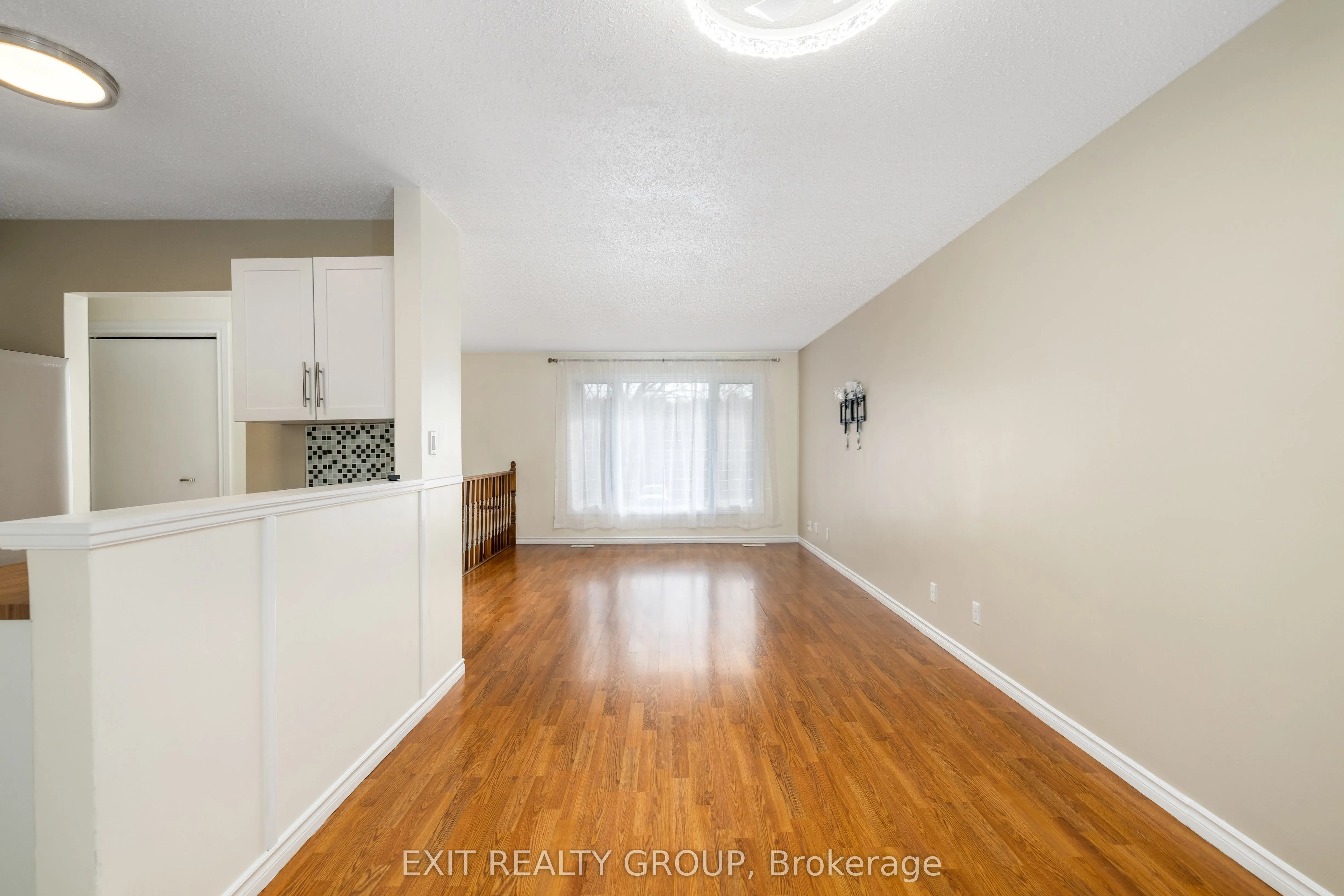 44 Van Alstine Drive