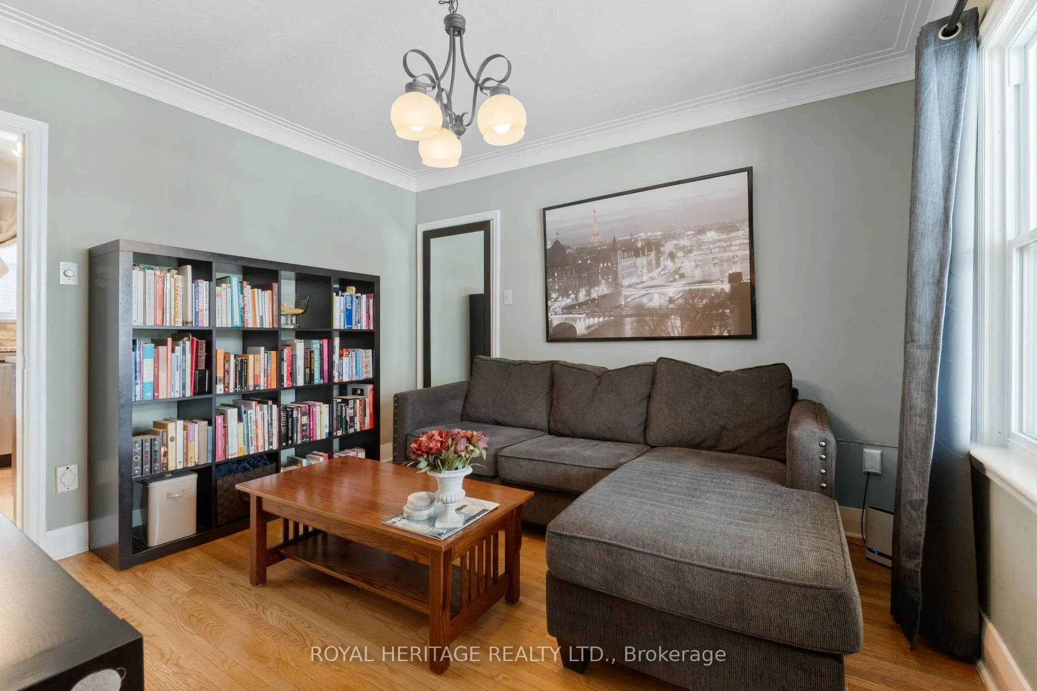 181 Abbott Boulevard