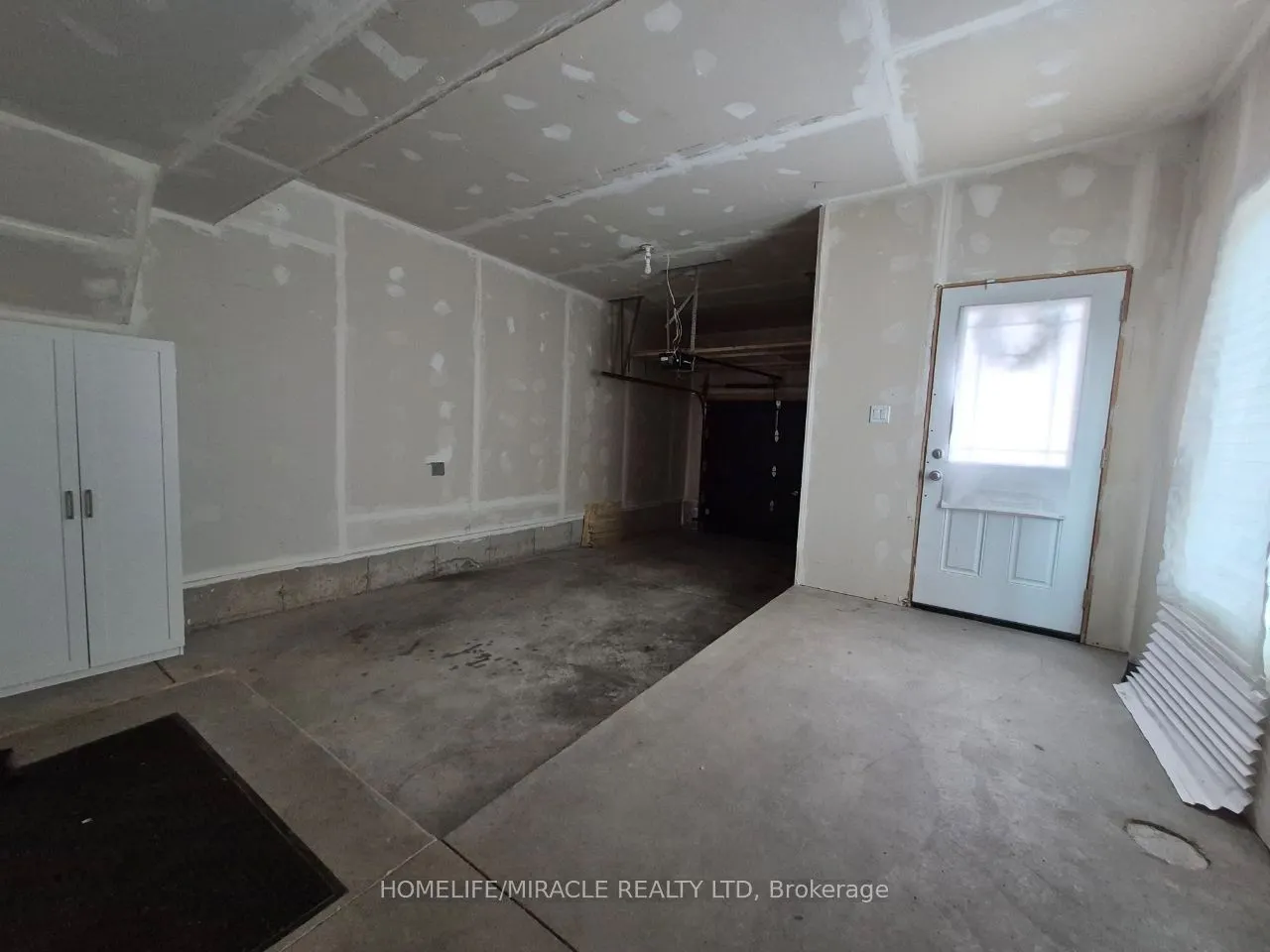 107 Westra Drive, #28