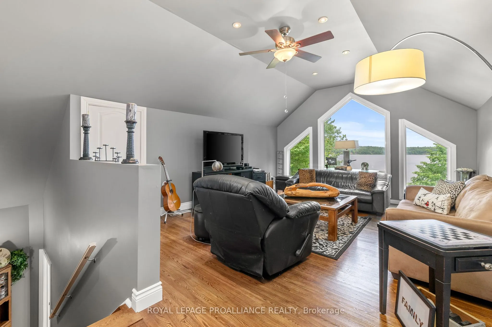 17B Hughes Lane