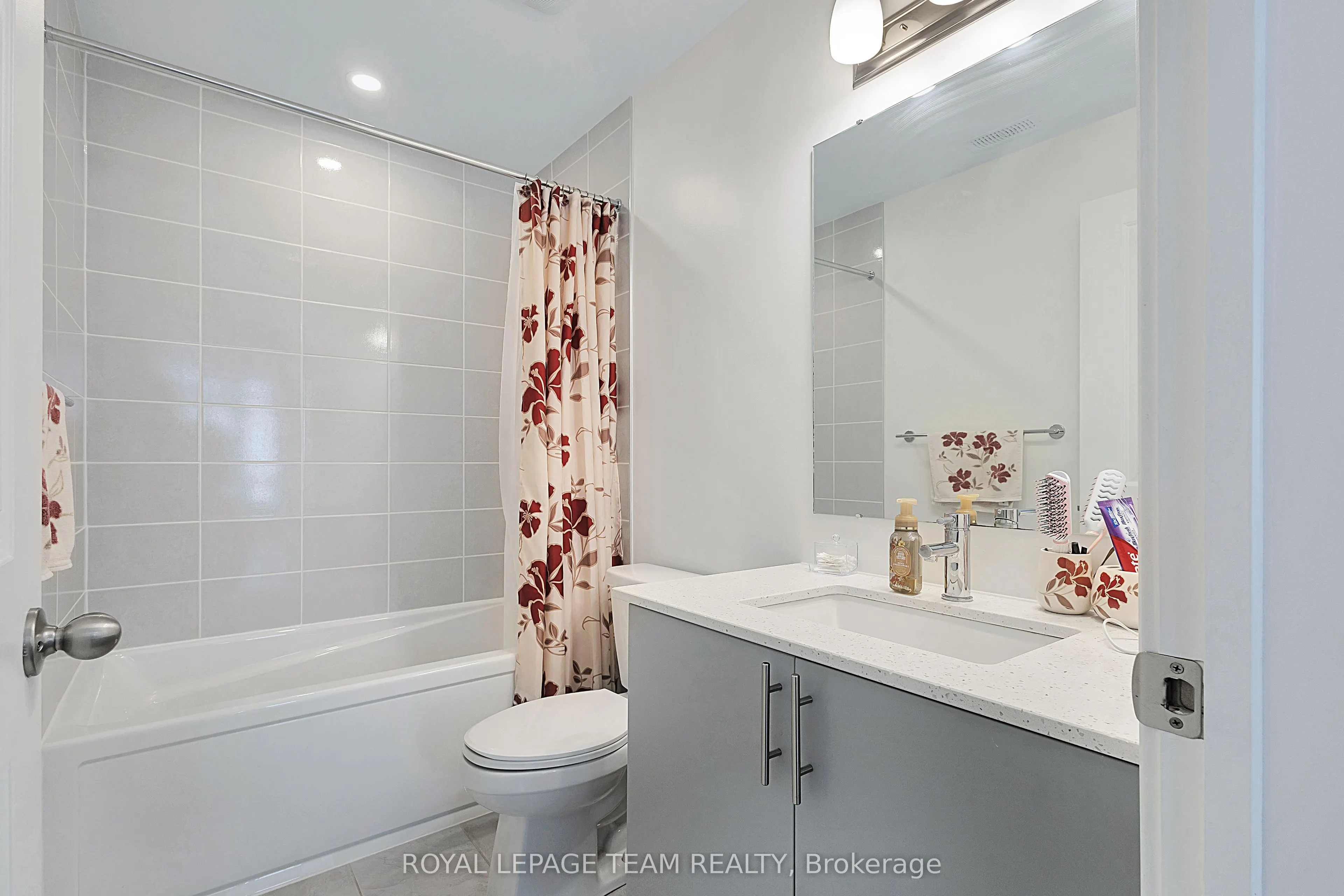 45 Overberg Way, #H