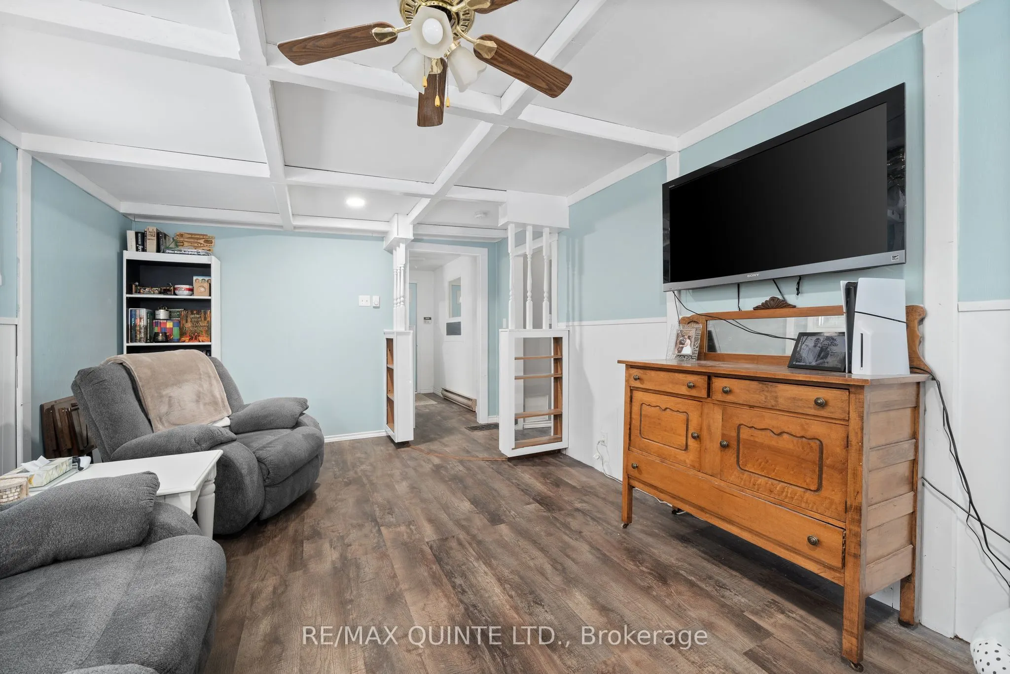 366 CANNIFTON Road N