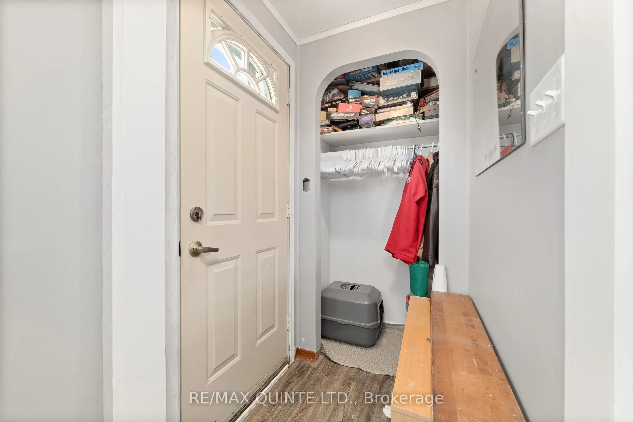 366 CANNIFTON Road N