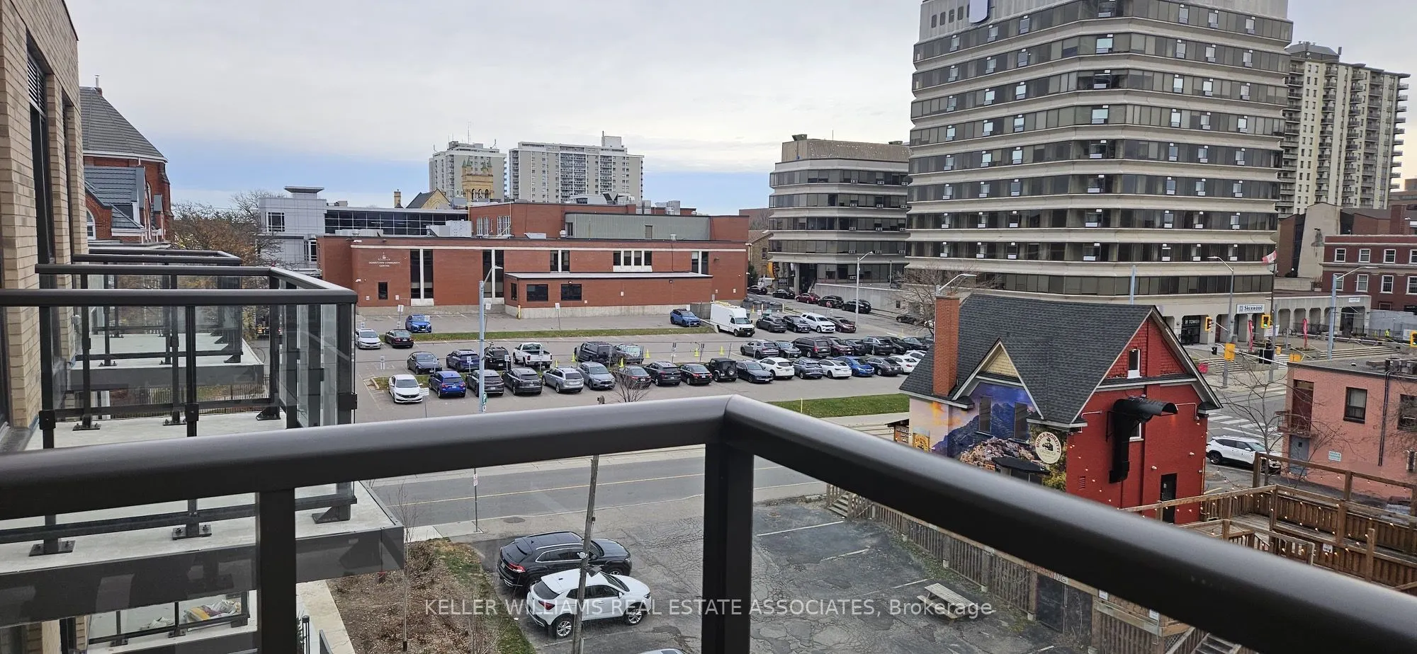55 Duke Street W, #409
