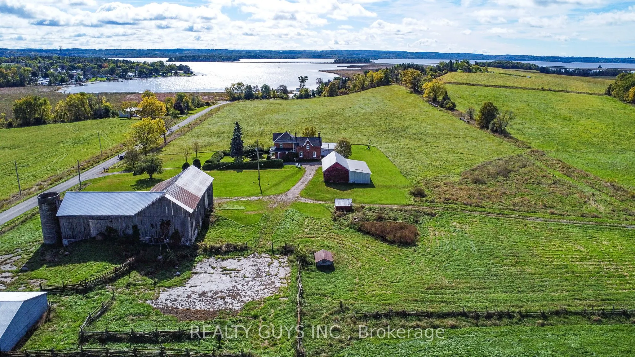 840 Mcgregor Bay Road