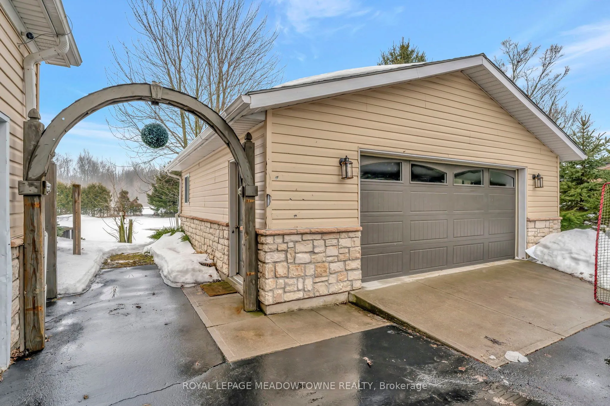 128 Carlisle Road