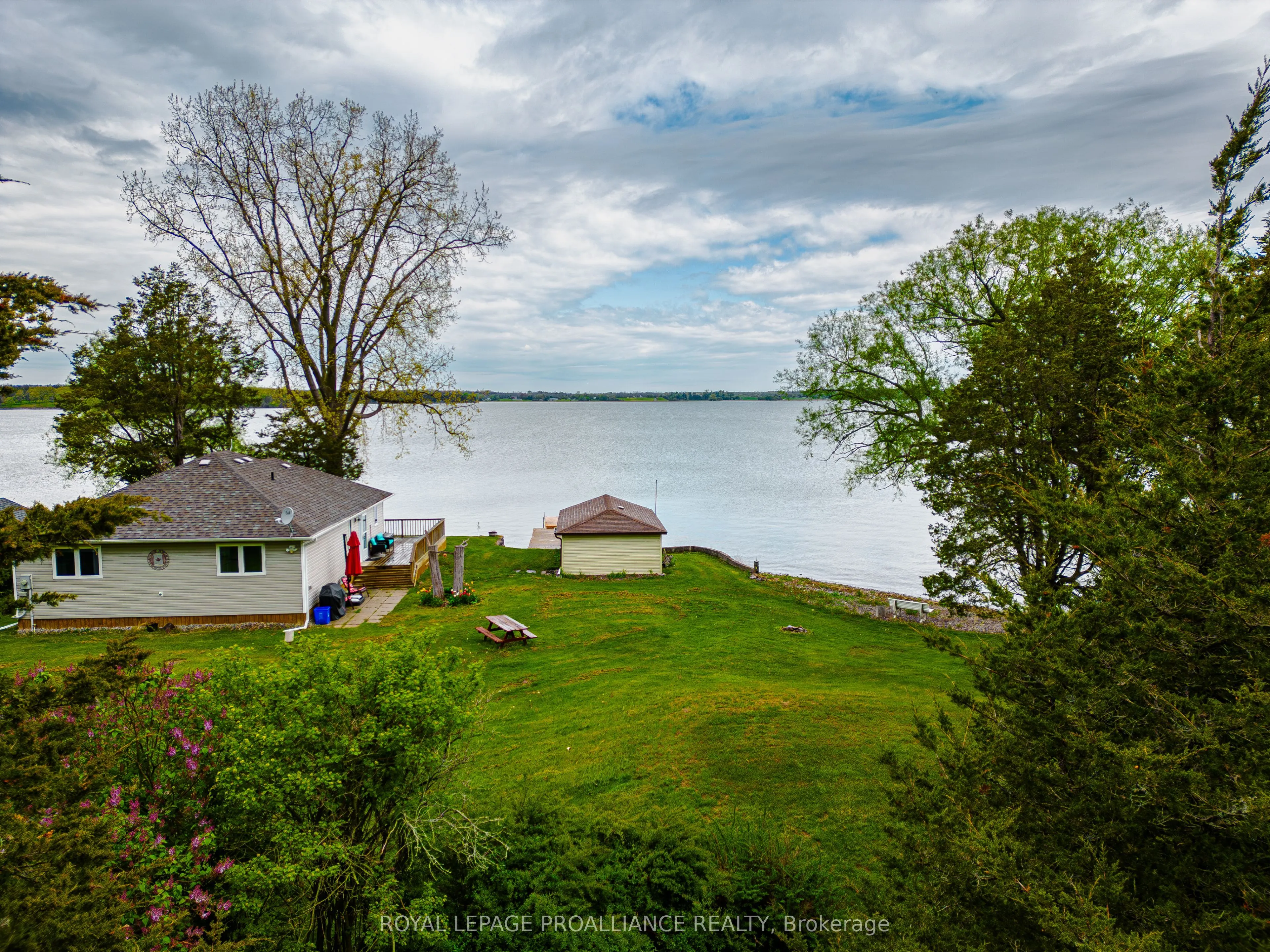 541G South Shore Road