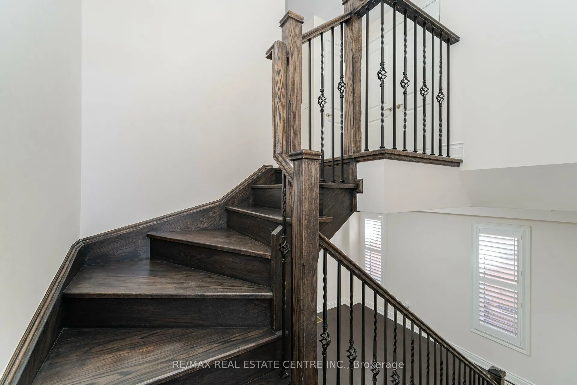 84 Heming Trail