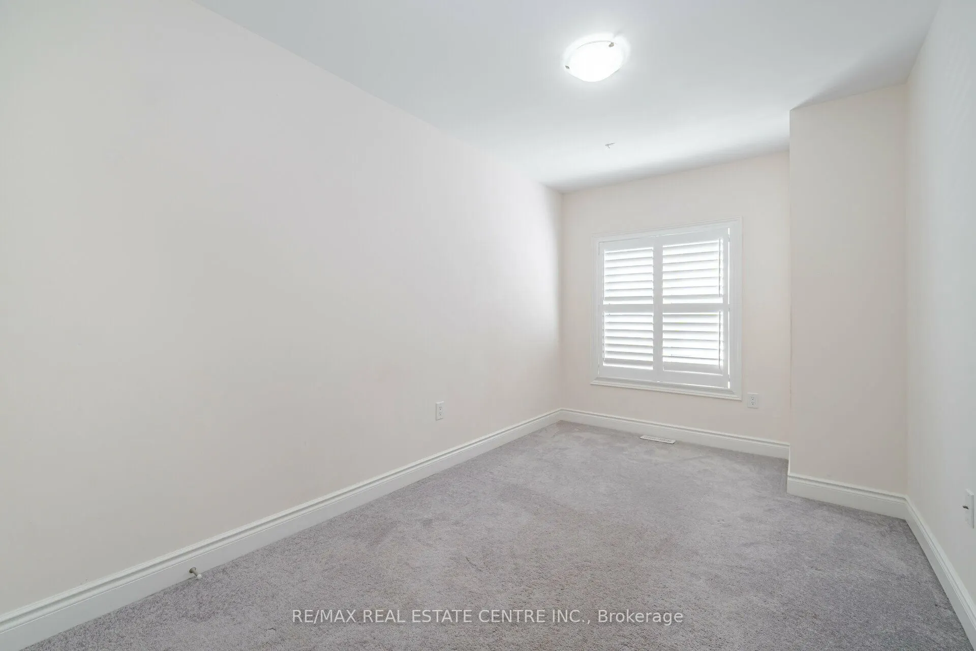 84 Heming Trail