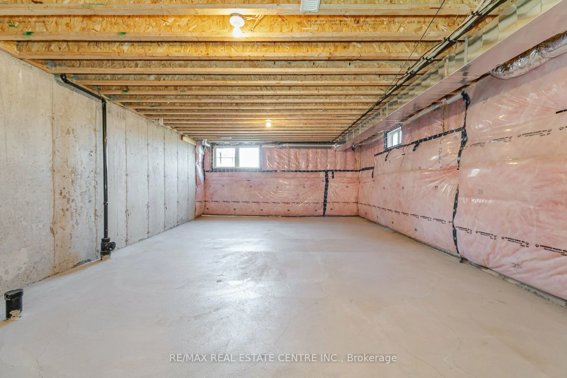 84 Heming Trail