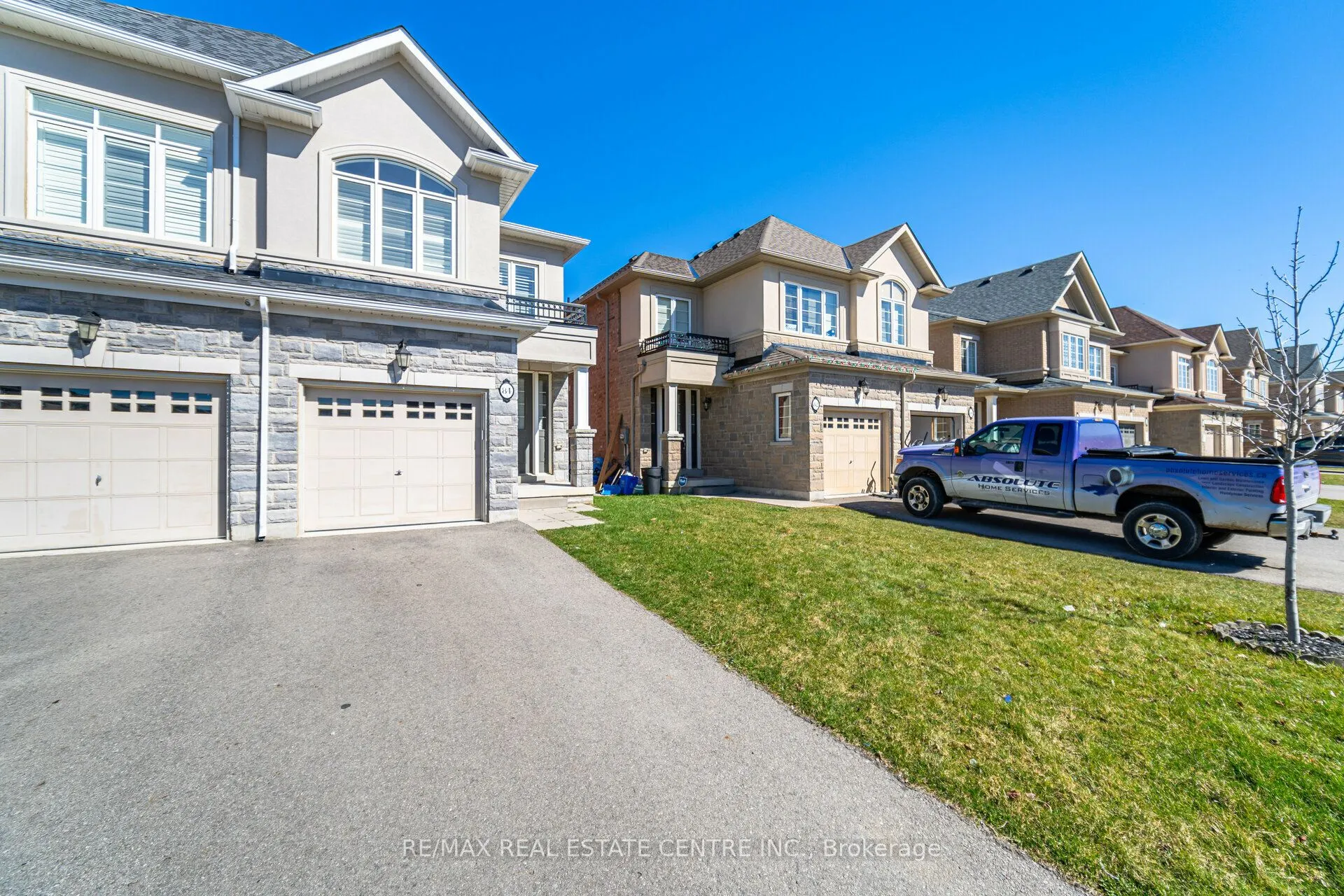 84 Heming Trail