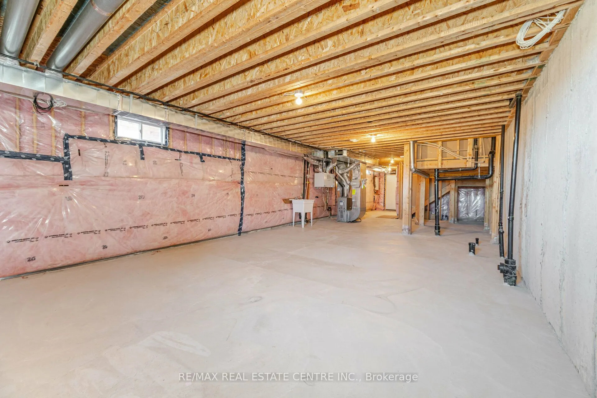 84 Heming Trail