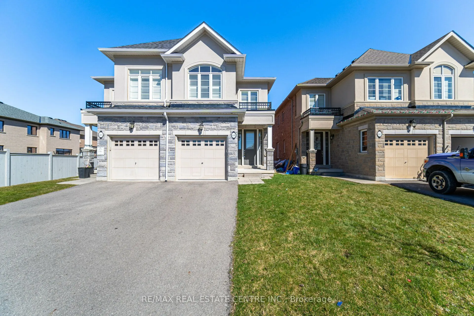84 Heming Trail